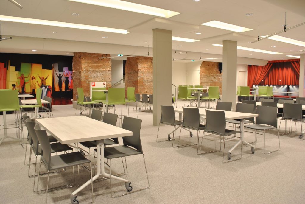 Complete kantine inrichting