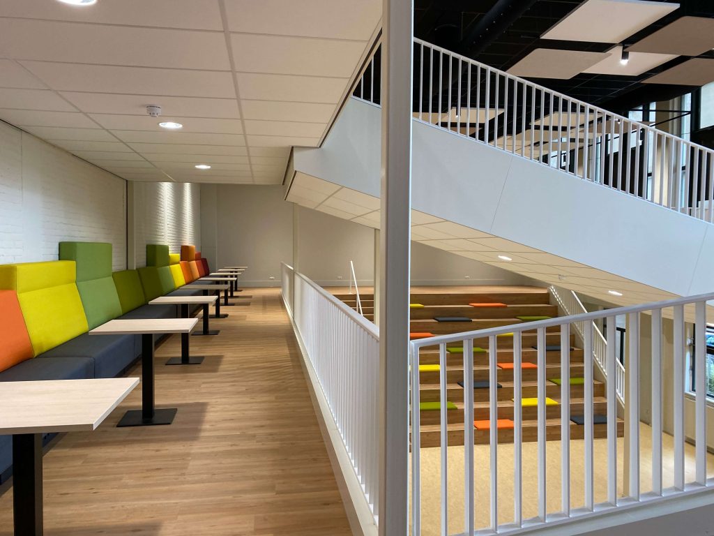 schoolinrichting Hervorm Lyceum West