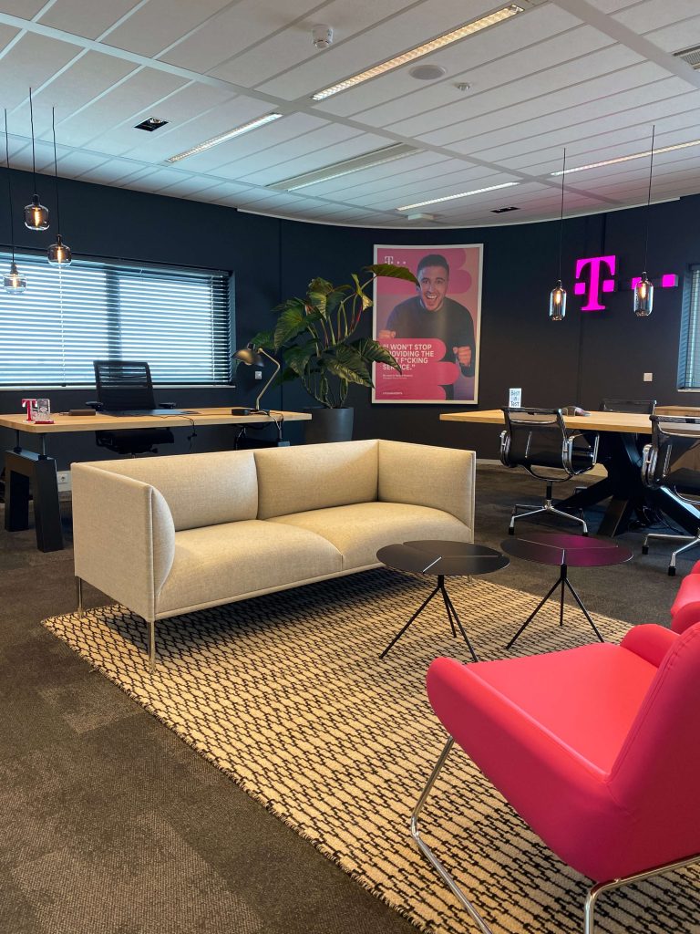 T-Mobile kantoor en vergaderruimte