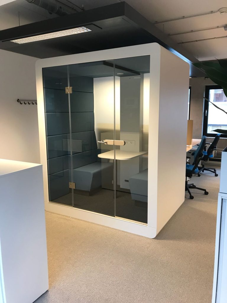 Akoestische cabine