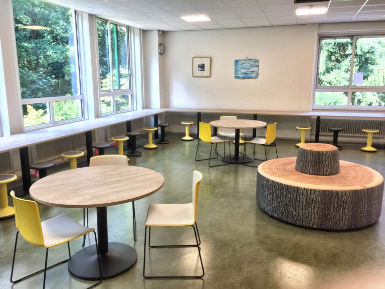 Speelse schoolinrichting