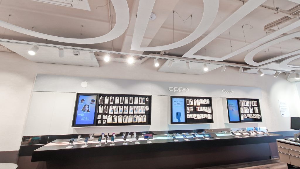 Akoestische plafondpanelen Odido winkel