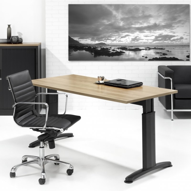 Double-T bureau