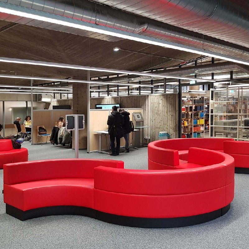 ADX gebogen bank