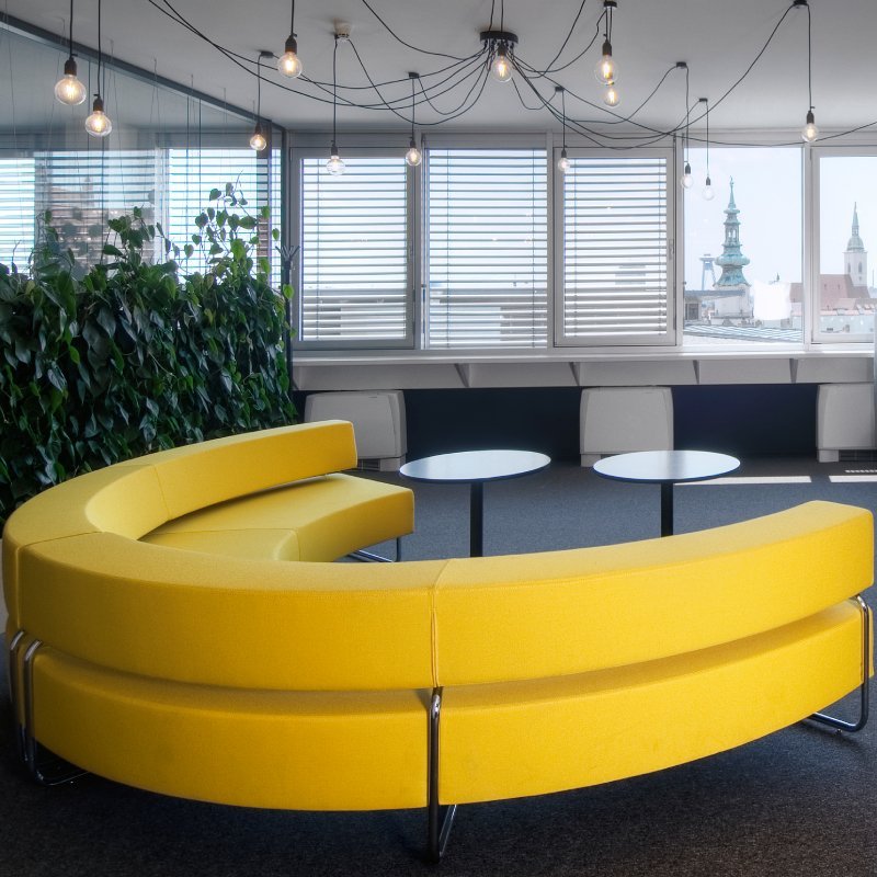 Deberenn Loca gebogen loungebank