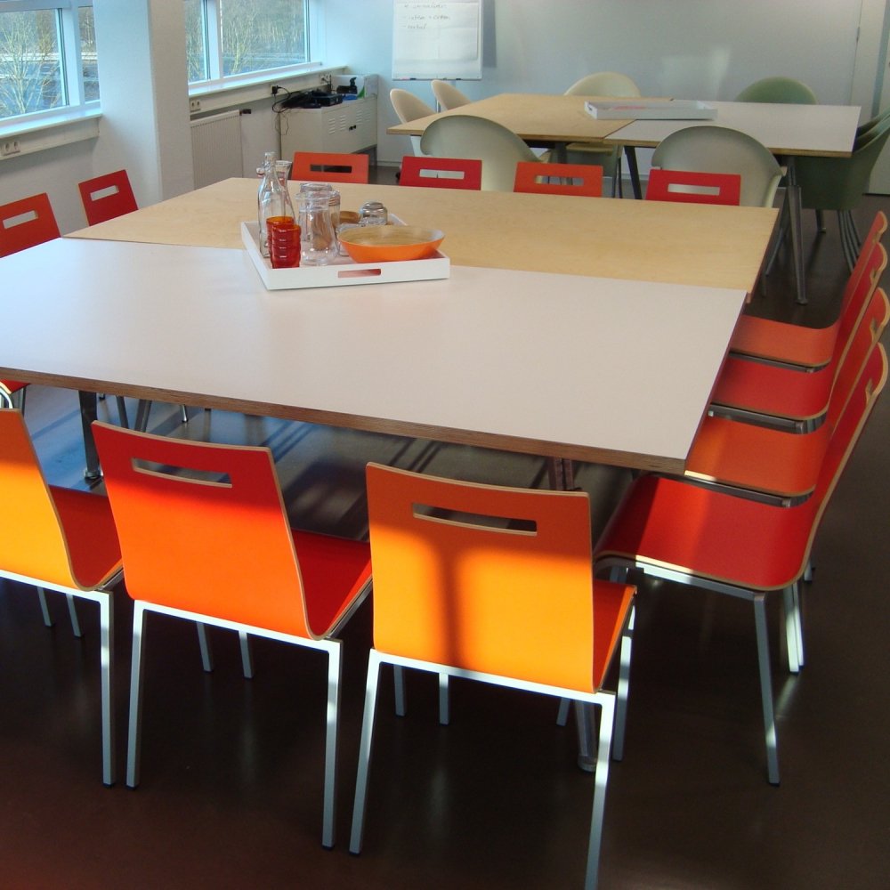 Kantinestoelen kopen