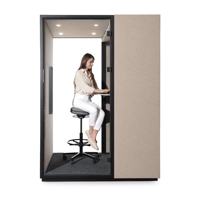 mv-kantoor-quadra-hoge-tafel