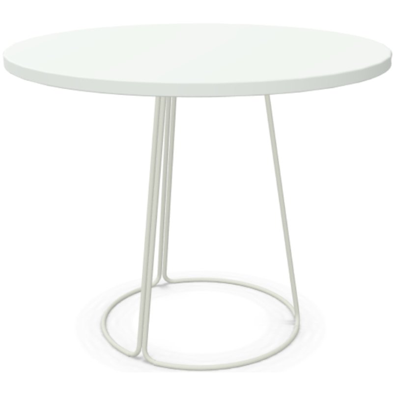 Lage tafel met poef