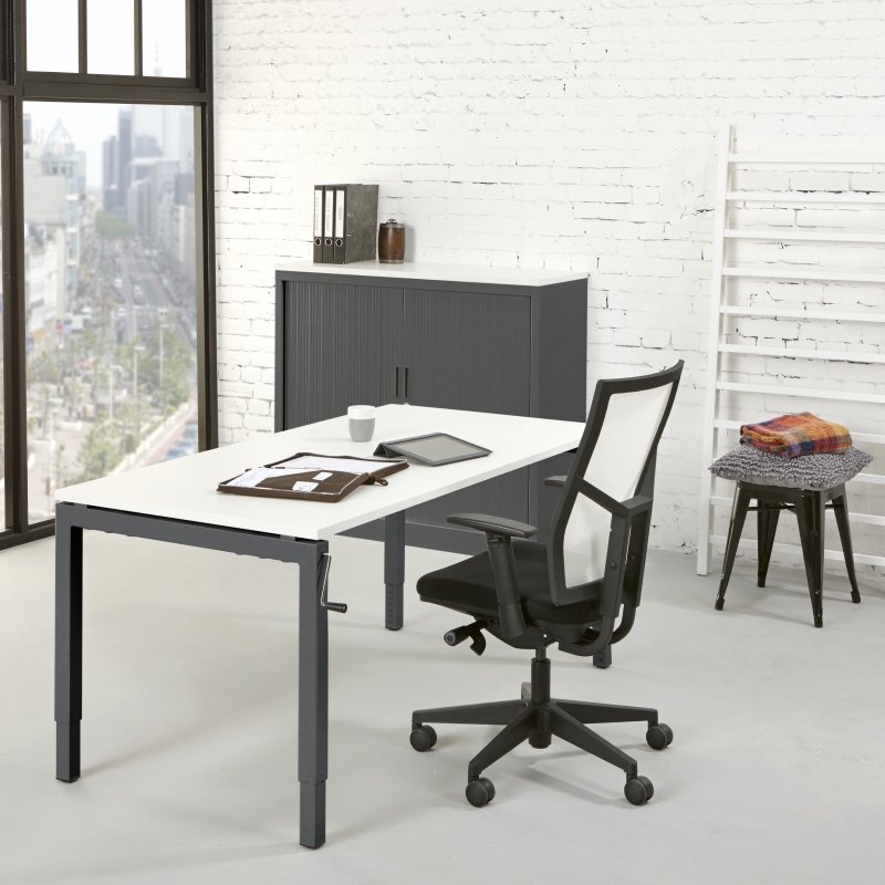 Slinger bureau 62-87cm QUST