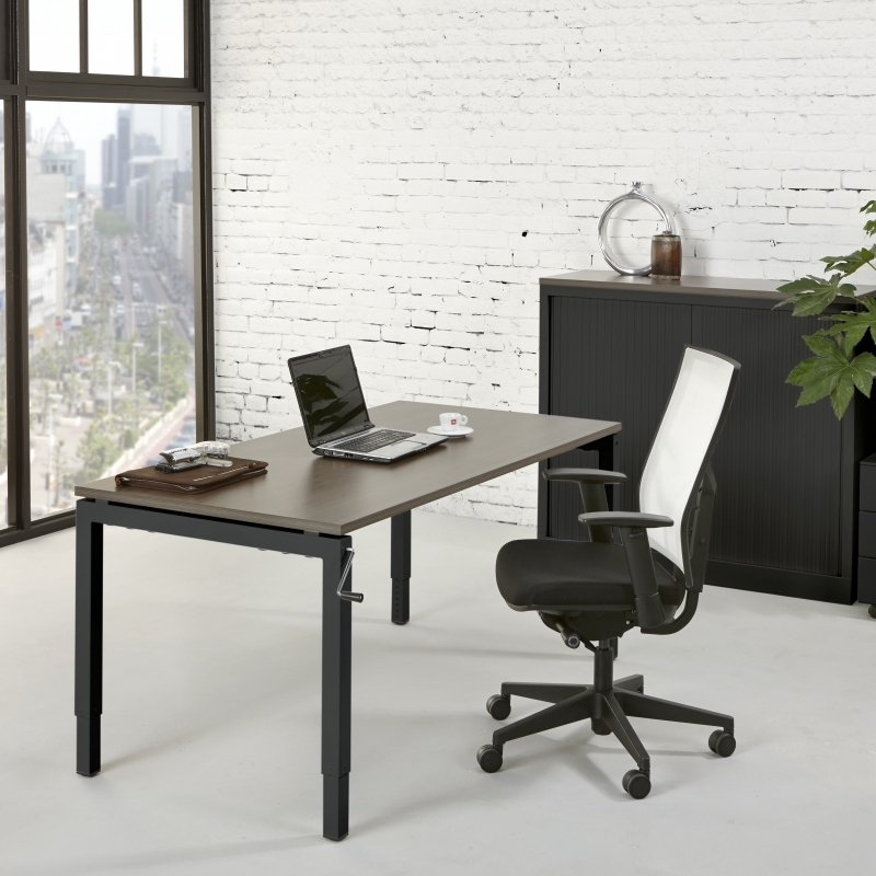 Qust slinger bureau zwart