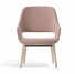 Roze gestoffeerde stoel 
